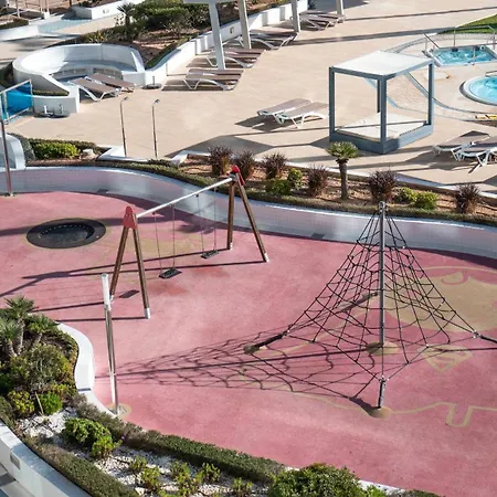 Sea Breeze Апартаменты *