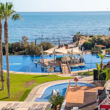 Sea Breeze Апартаменты