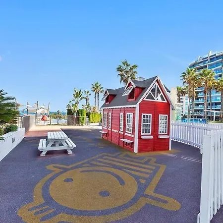 Sea Breeze Διαμέρισμα Τορεβιέχα