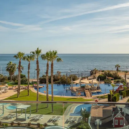 Apartment Sea Breeze