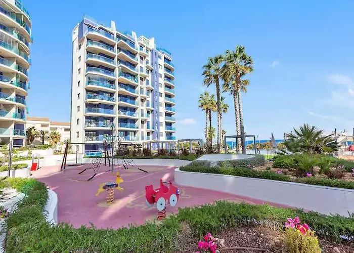 Apartment Sea Breeze *